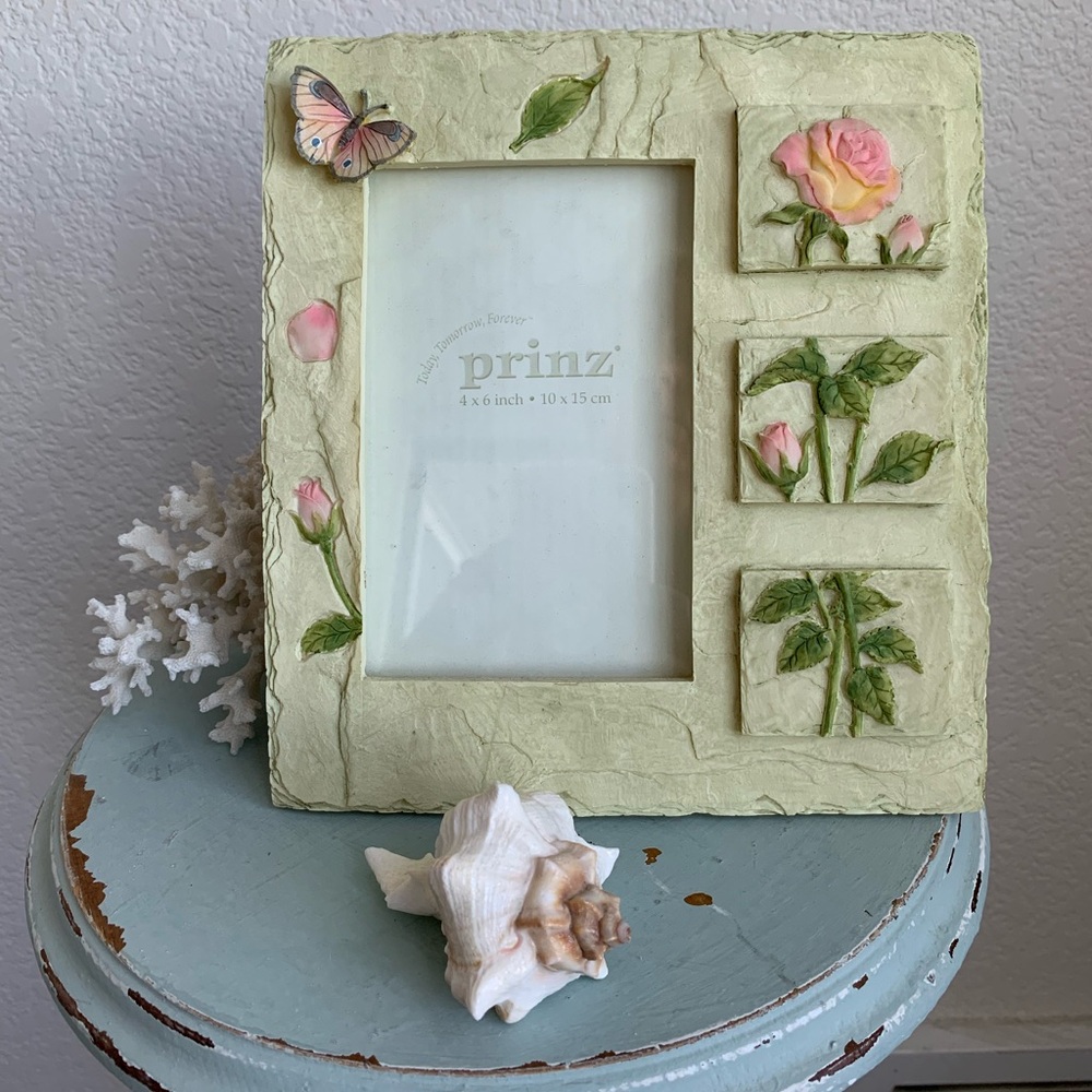 VINTAGE PRINZ Pink Flower Frame Yesterday Today Tomorrow Pink Green Cream Tan